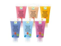 Djeco DJ09000 - Les Couleurs Des Petits - 6 Tubes De Peinture à Doigts Sweet -Born To Be Kids djeco dj09000 les couleurs des petits 6 tubes de peinture a doigts sweet 1600 1