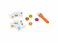 Moulin Roty 668380 - Lampe à Histoires Livre Dans La Jungle -Born To Be Kids moulin roty 668380 lampe a histoires livre dans la jungle decorations de chambre 1600 1