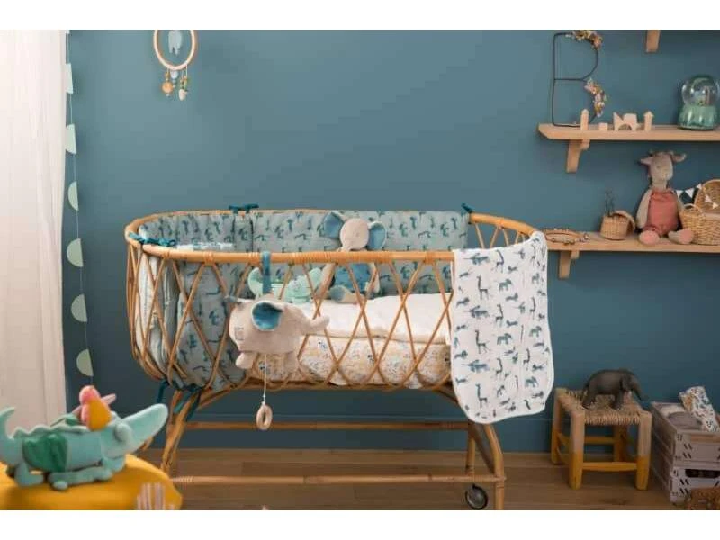 Moulin Roty 669057 - Poupée Musique éléphant Sous Mon Baobab 6 Moulin Roty 669057 - Poupée Musique éléphant Sous Mon Baobab – Image 4