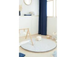 FLUFFY-030 - Tapis De Jeu Fluffy - Rayures Marine 14 FLUFFY-030 - Tapis De Jeu Fluffy - Rayures Marine -Born To Be Kids nobodinoz fluffy 030 tapis de jeu fluffy rayures marine 1600 4